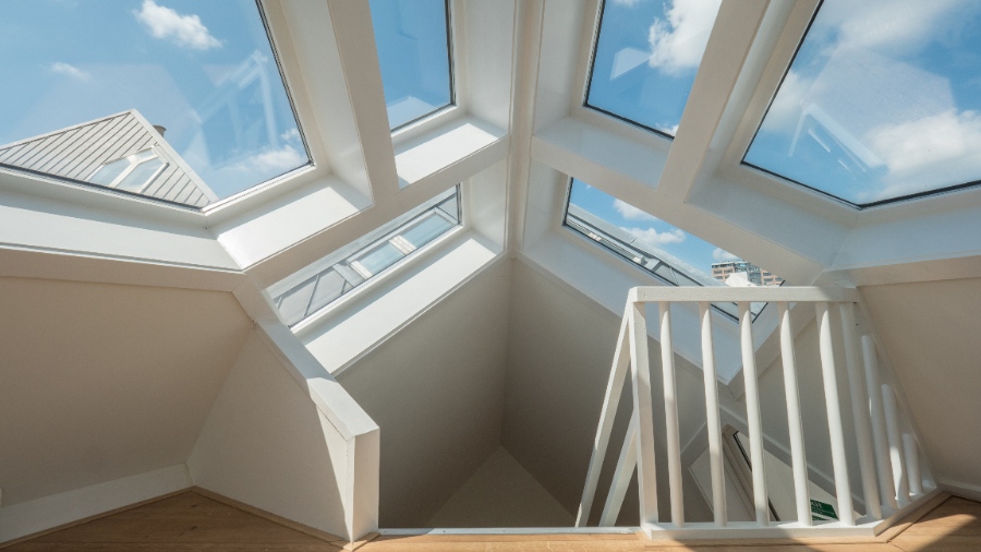 Fenêtre de toit Velux Everfinish résistante et facile d’entretien